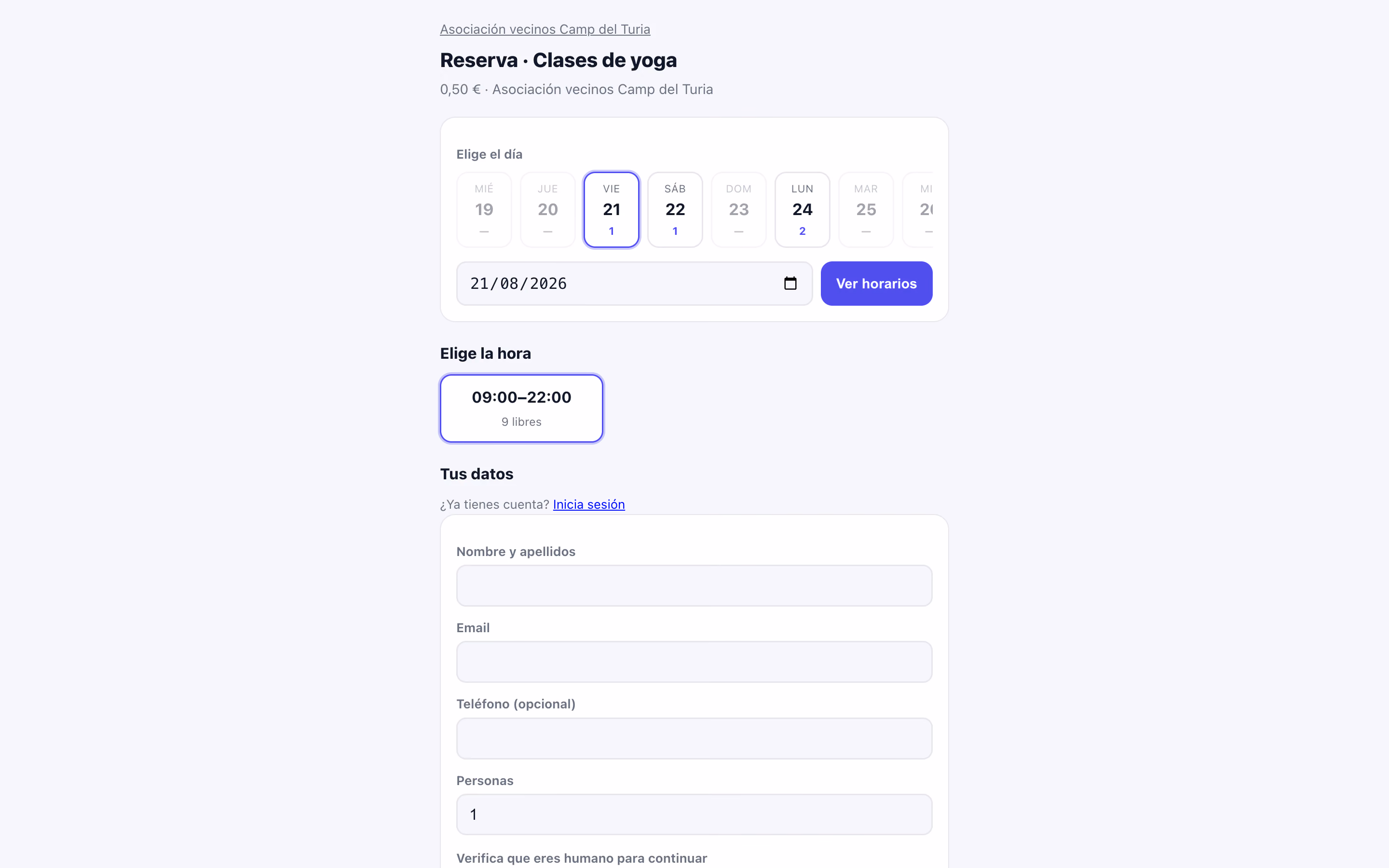 Página pública de un negocio en reserving.app con su galería y botón de reservar